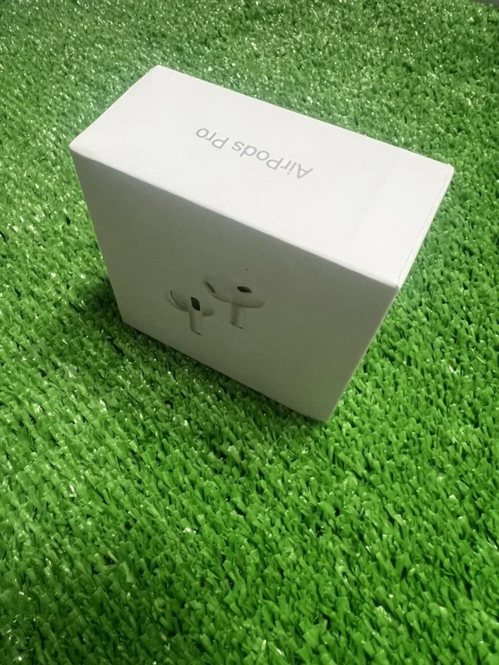 Apple AirPods 2nd Gen – Original, Clear Sound, Fast Auto‑Pairing